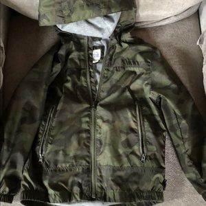 Boys camo wind breaker